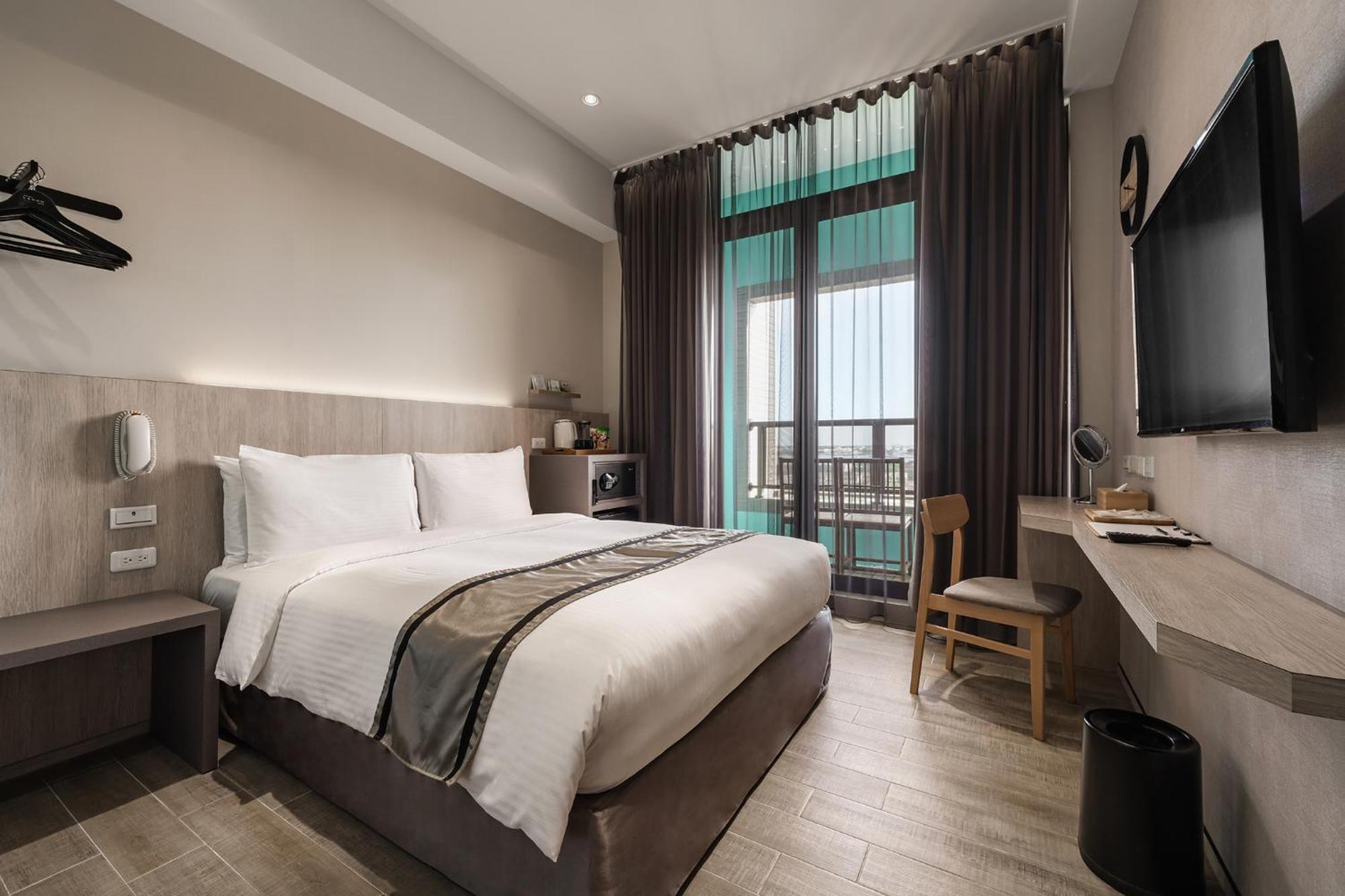 Hotel Yam Lagom Гаосюн Екстер'єр фото