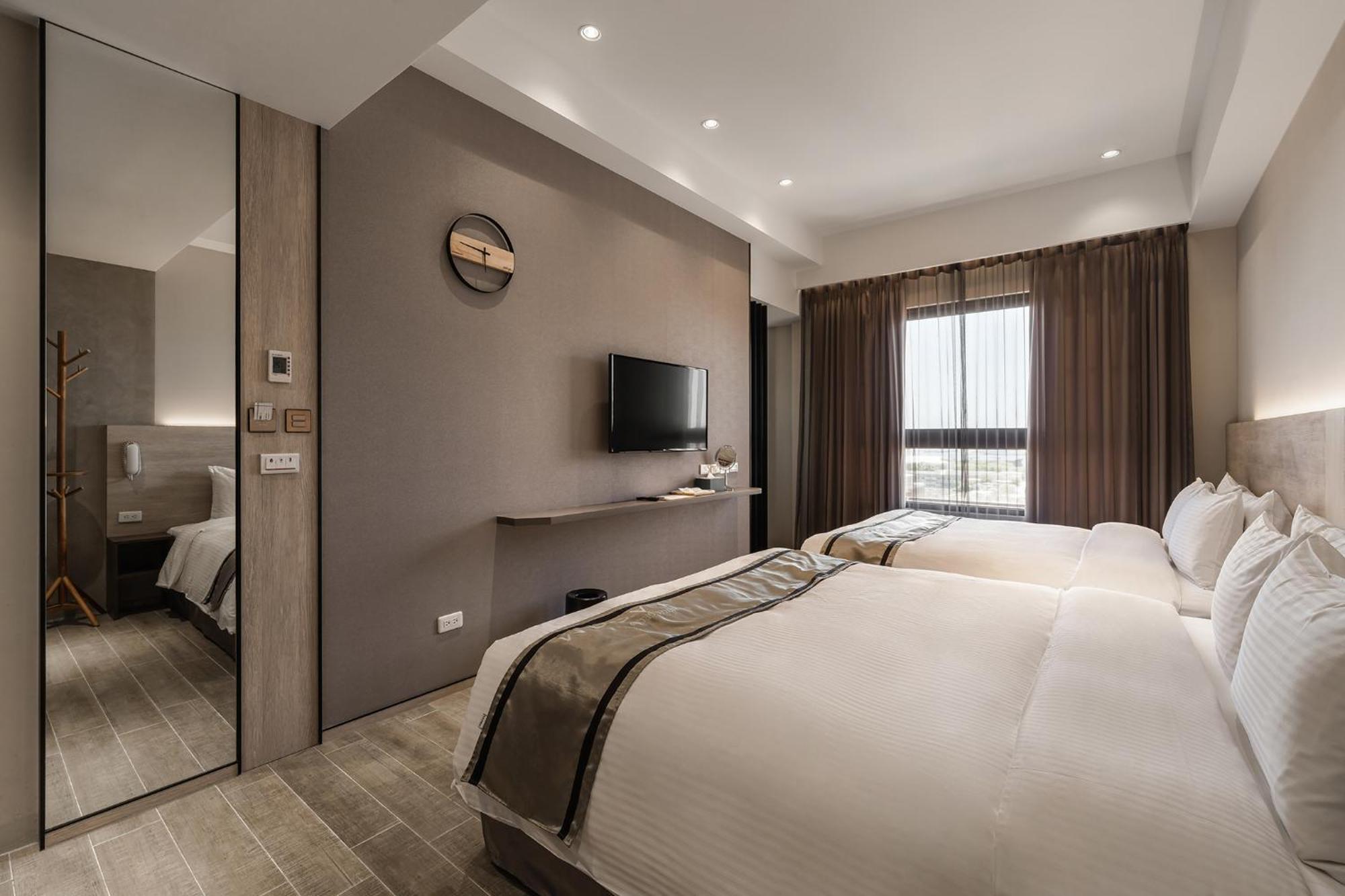 Hotel Yam Lagom Гаосюн Екстер'єр фото